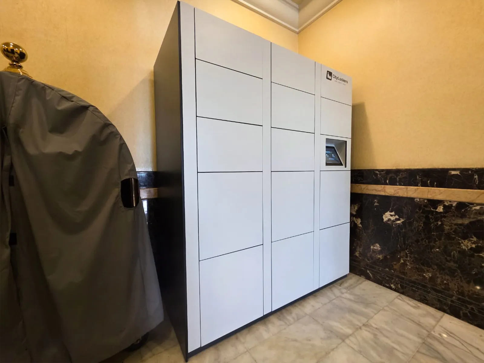 Sharjah Palace Hotel locker wall